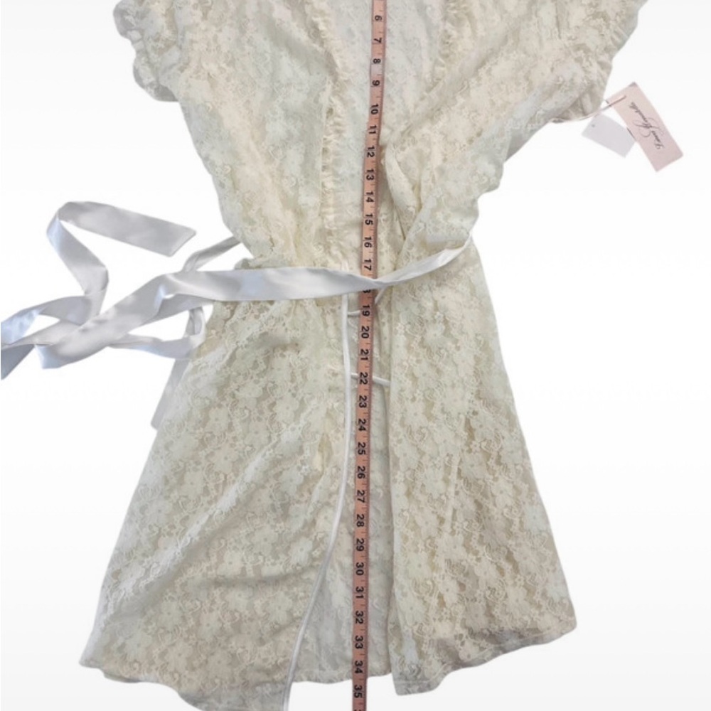 NWT Linea Donatella Lace Robe - Picture 11 of 13